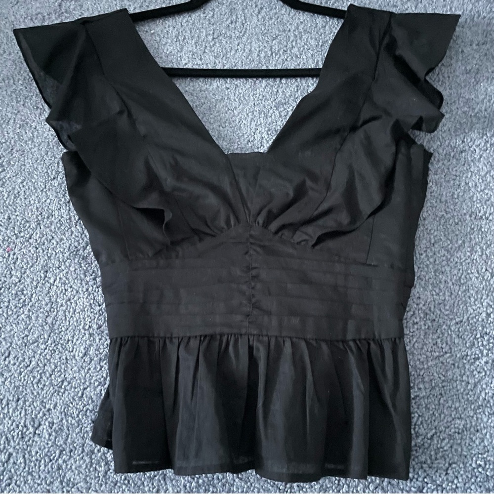 H&M Peplum‎ Blouse  Black Ruffled V-Neck - Women's Size 2